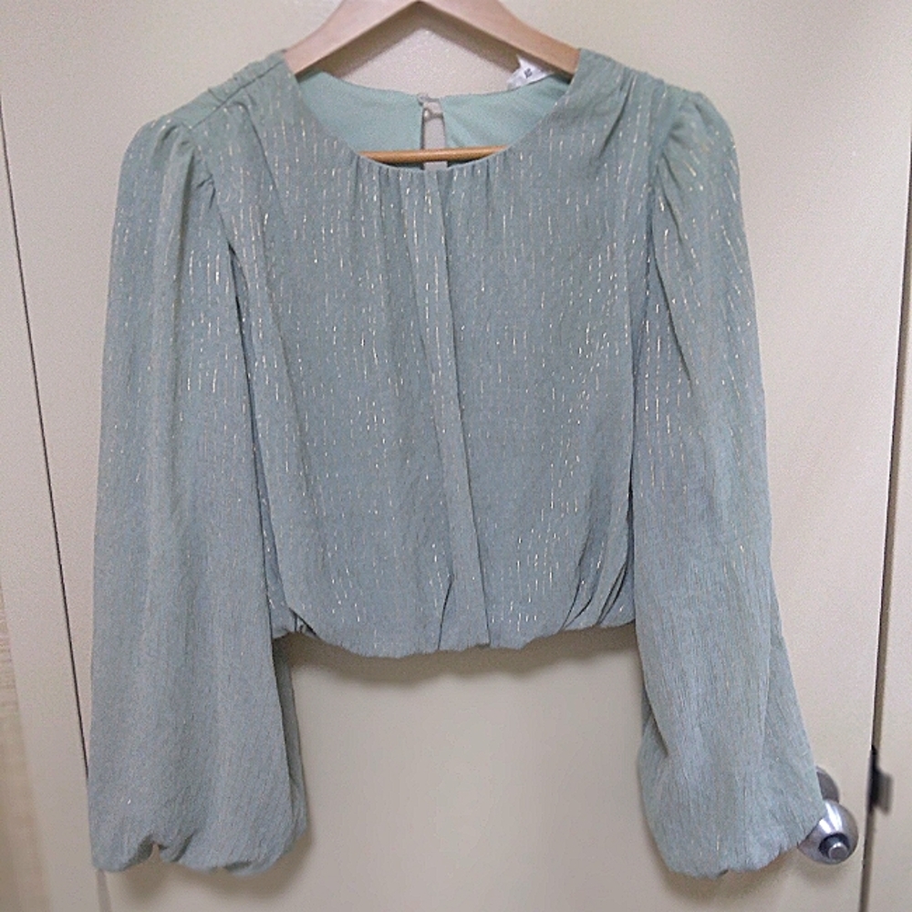 💕3 FOR $30-Blu Pepper, Size S Long Sleeve Turquoise thin Gold Stripes Blouse 💕